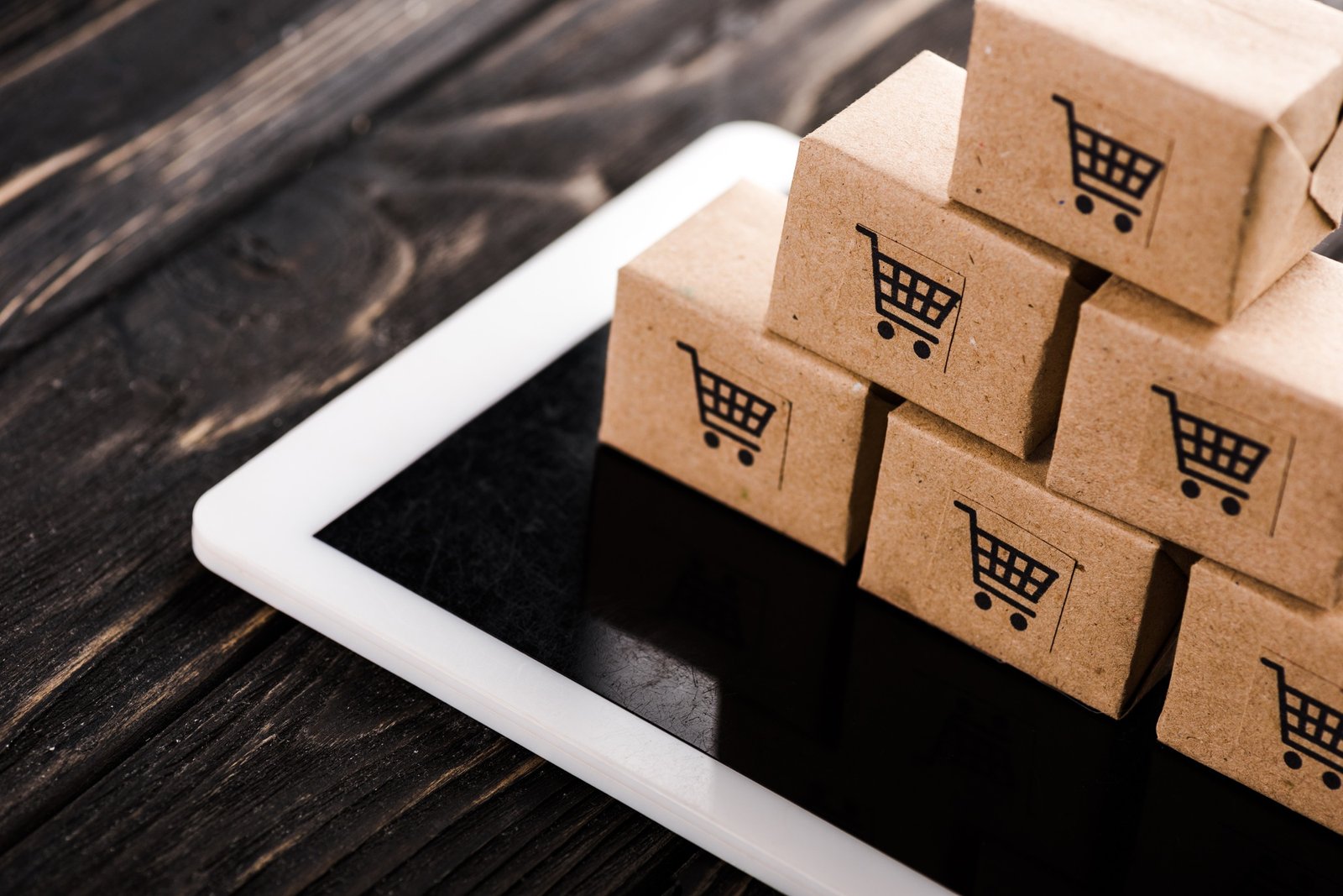 Emerging eCommerce Trends to Watch in 2025