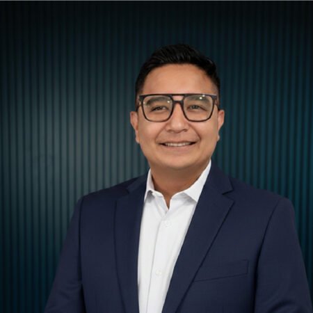 teamMesa de trabajo 6-100